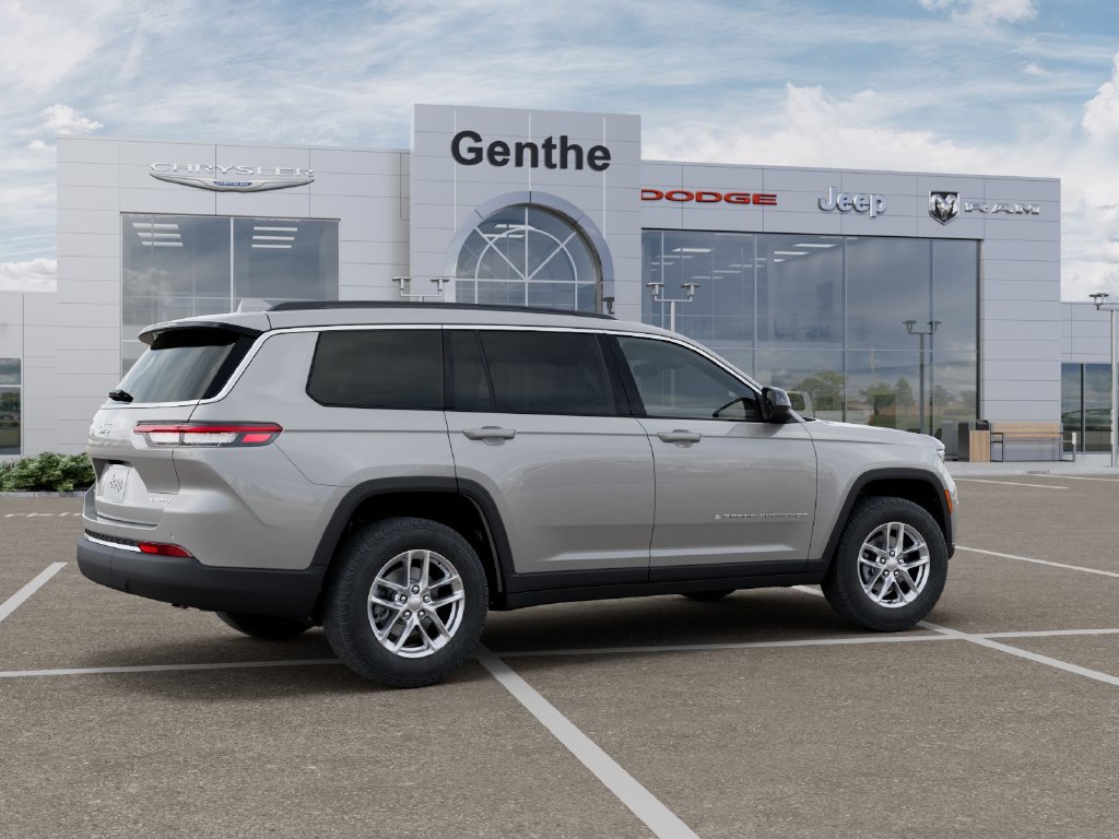 New 2026 Jeep Grand Cherokee L 4WD image 4