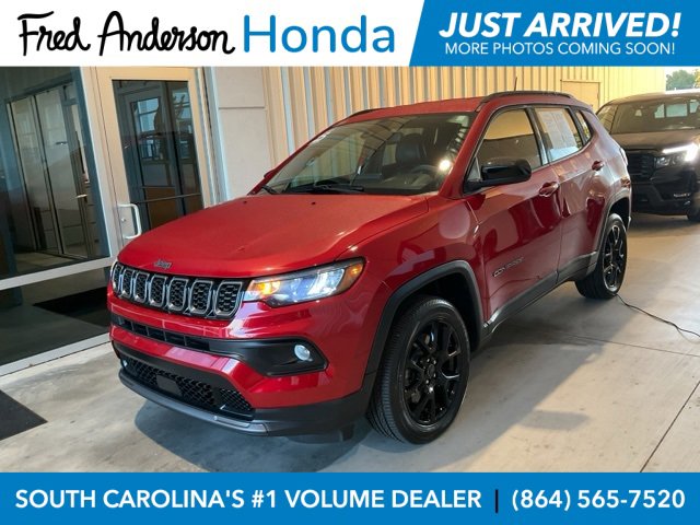 Used 2025 Jeep Compass Latitude w/ Altitude Special Edition