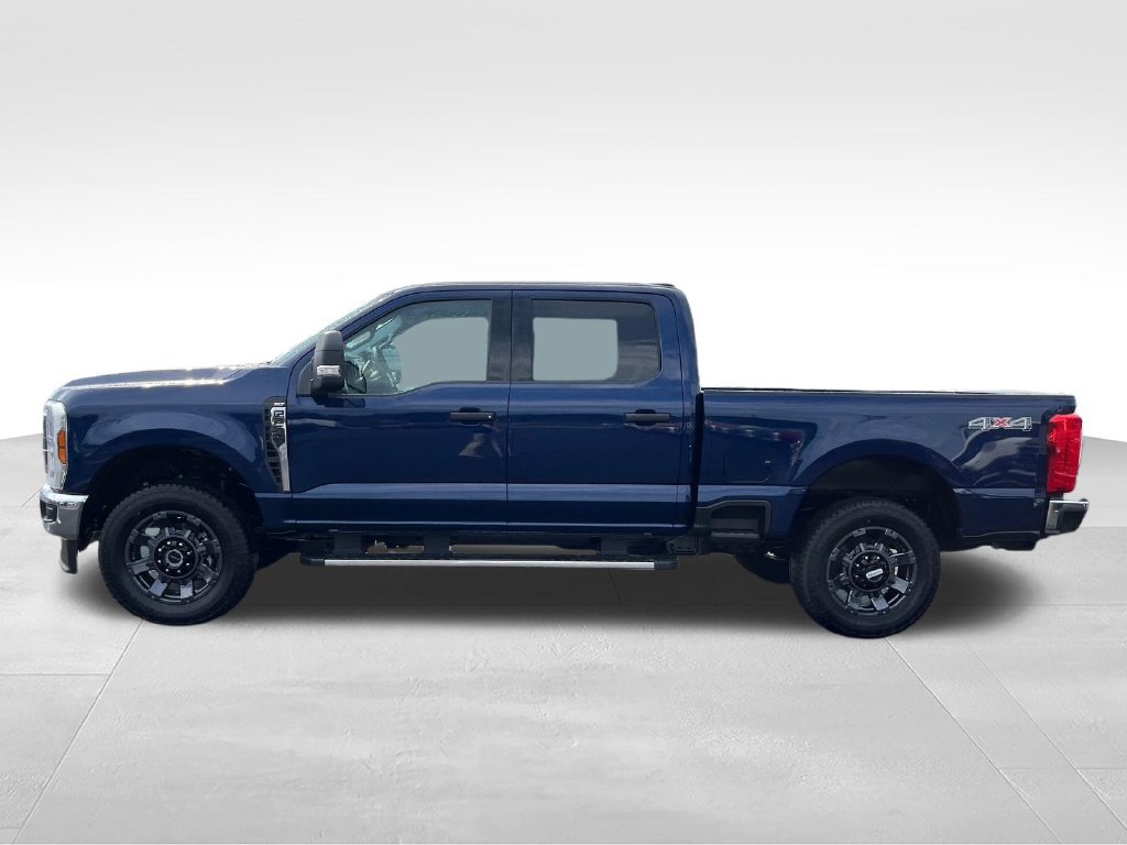 New 2027 Ford F250 XLT AWD/4WD image 2