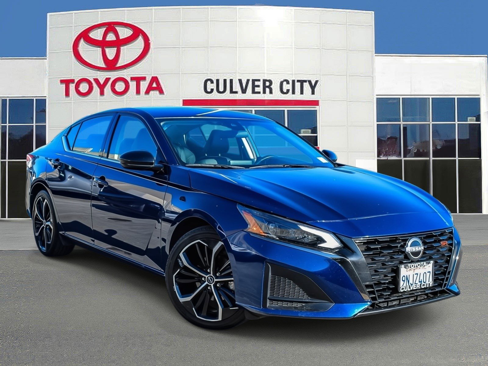 Used 2024 Nissan Altima 2.5 SR