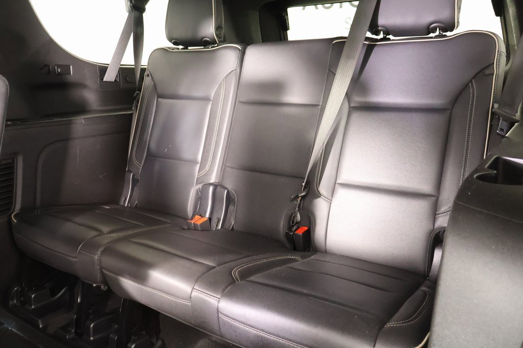 Used 2022 Chevrolet Suburban Premier image 14