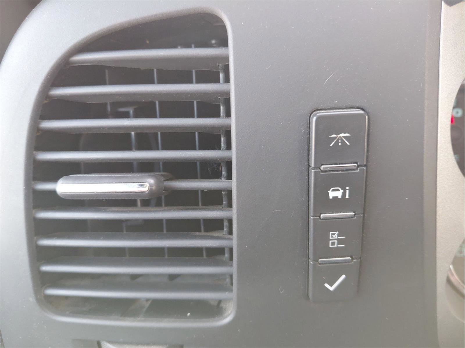 Used 2011 Chevrolet Silverado 1500 LT w/ All-Star Edition image 21