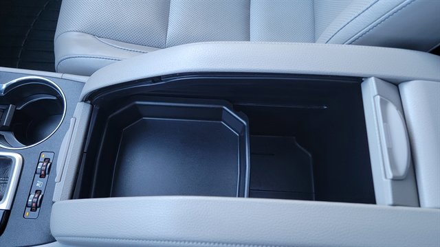 Used 2019 Toyota Highlander Limited AWD image 37