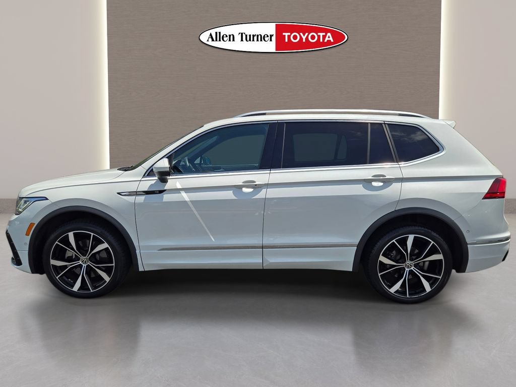 Used 2024 Volkswagen Tiguan SEL R-Line AWD/4WD image 12