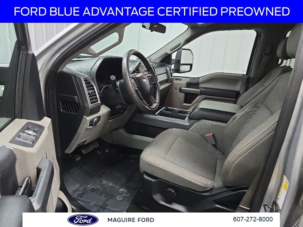 Certified 2017 Ford F250 XLT w/ Snow Plow Prep Package AWD/4WD image 32