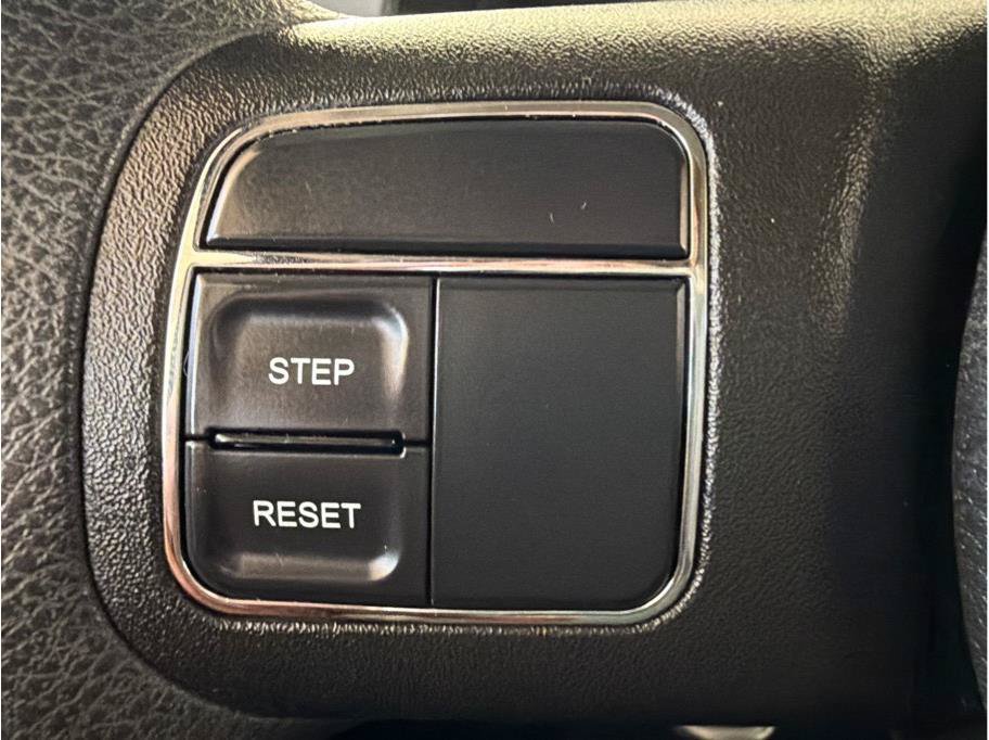 Used 2014 Jeep Patriot Sport FWD image 17