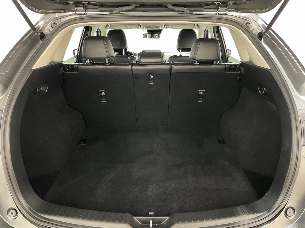 Used 2021 MAZDA CX-5 Touring image 40