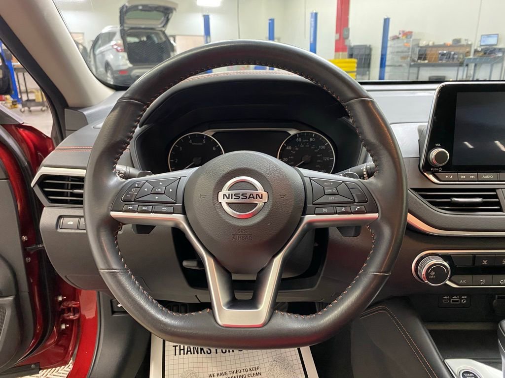 Used 2022 Nissan Altima 2.5 SR image 24