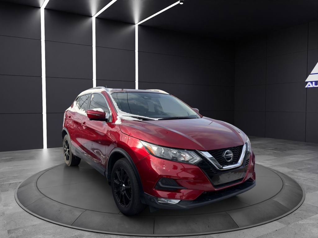 Used 2022 Nissan Rogue Sport SV w/ Technology Package image 2