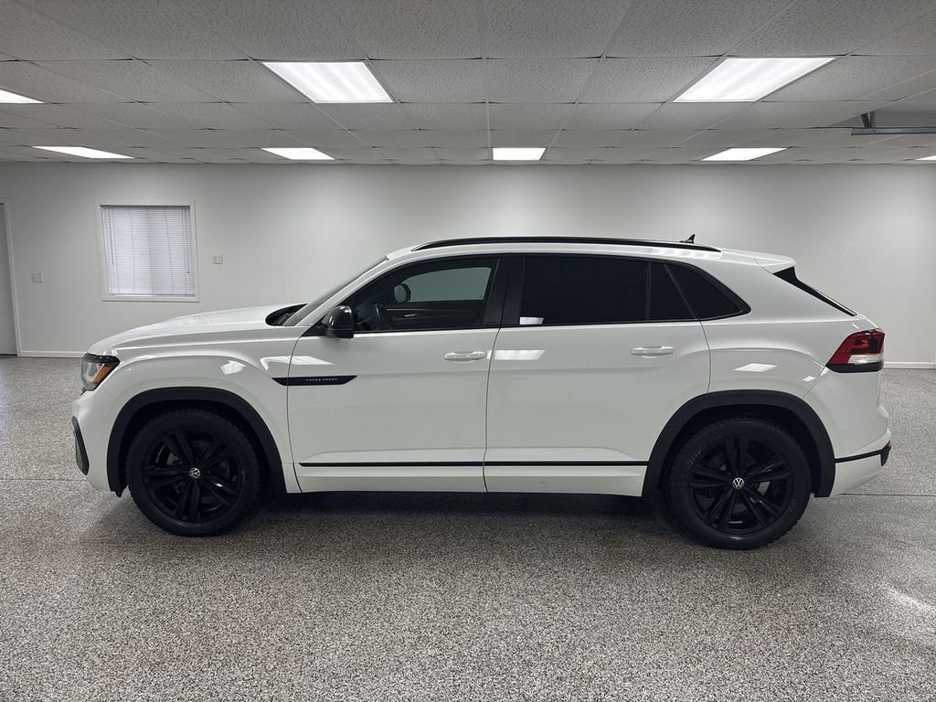 Used 2022 Volkswagen Atlas Cross Sport SEL R-Line image 5