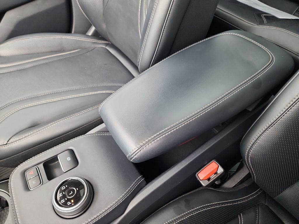 Used 2021 Ford Mustang Mach-E Premium image 32