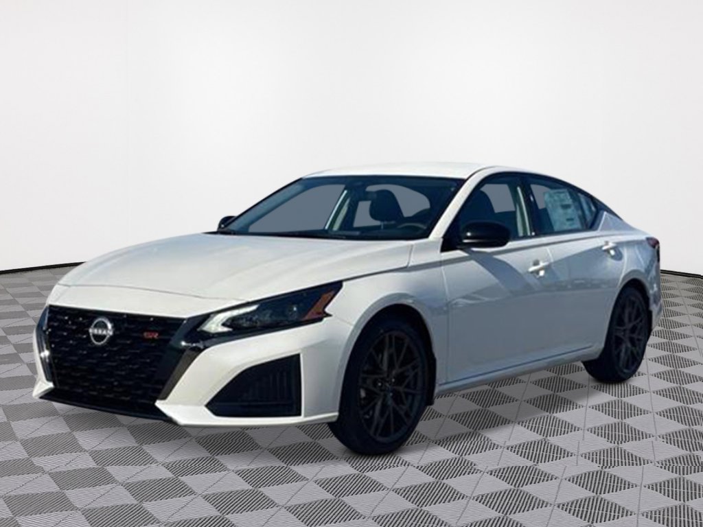 New 2025 Nissan Altima 2.5 SR w/ SR Premium Package image 8