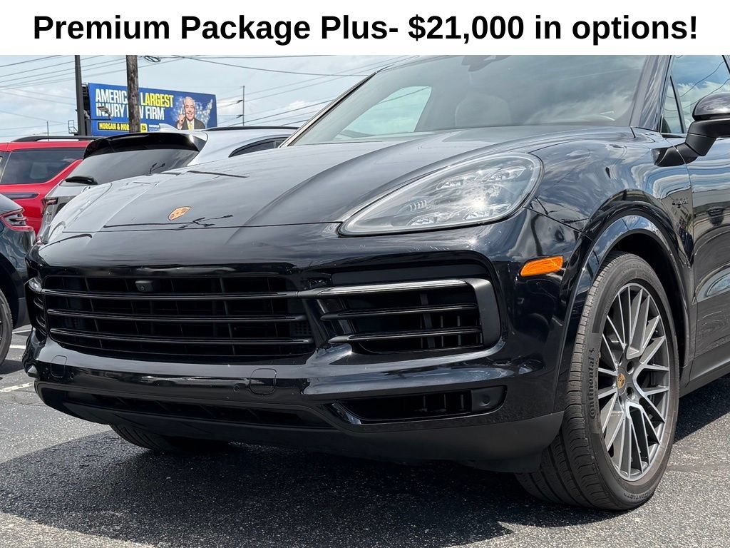 Used 2020 Porsche Cayenne E-Hybrid w/ Premium Plus Package AWD/4WD image 35