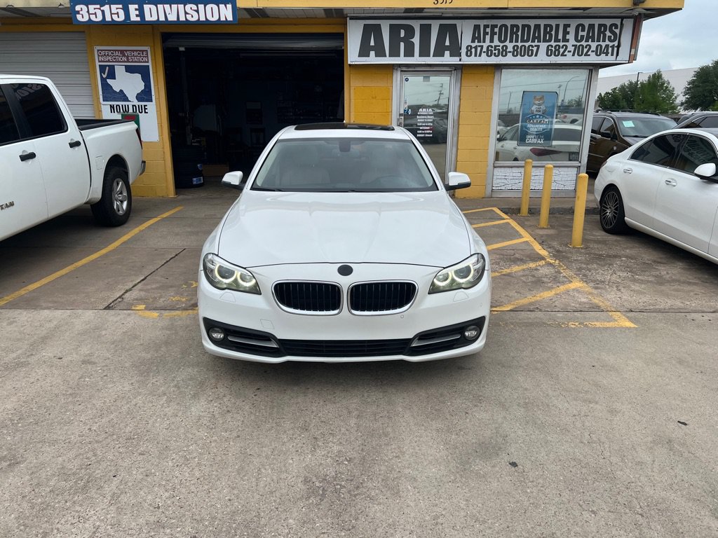 Used 2016 BMW 528i Sedan RWD image 2