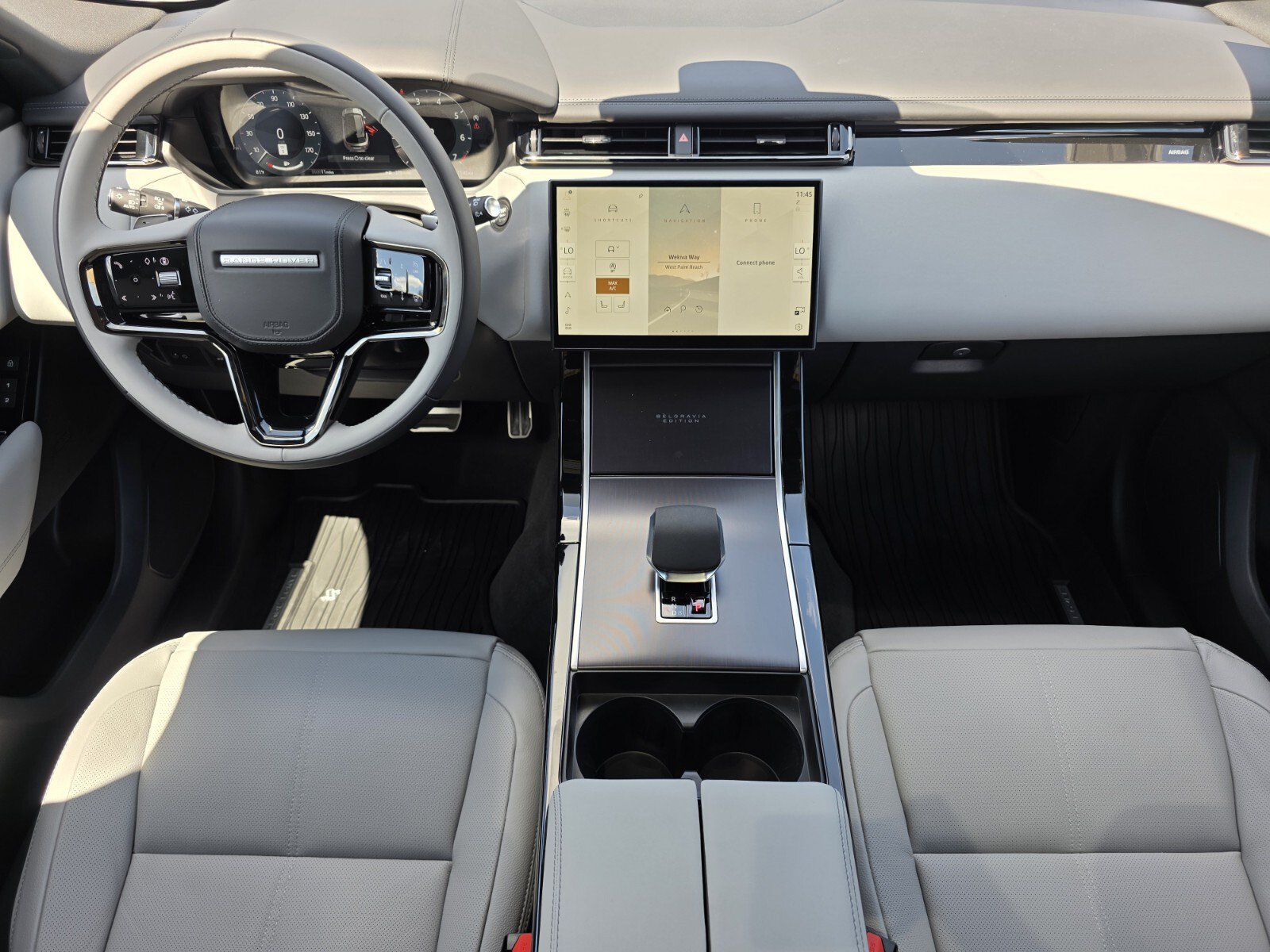New 2026 Land Rover Range Rover Velar Belgravia AWD/4WD image 4