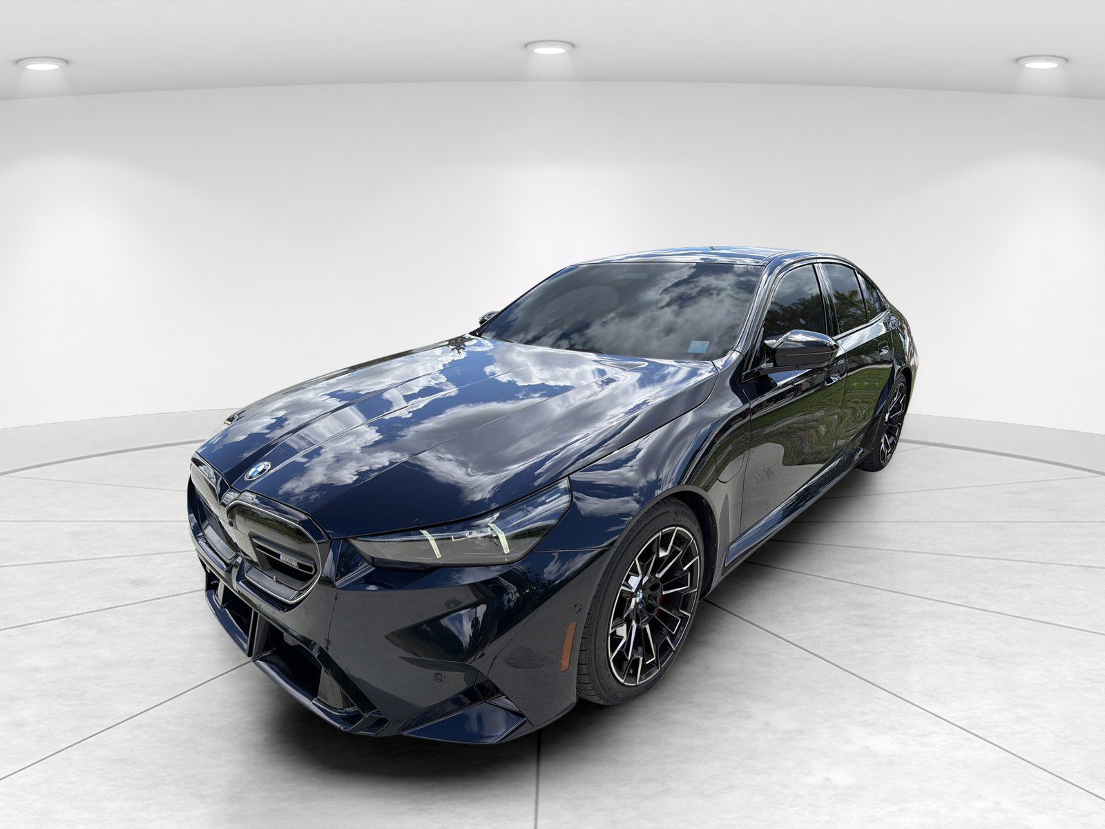 Used 2026 BMW M5 w/ Executive Package AWD/4WD image 8