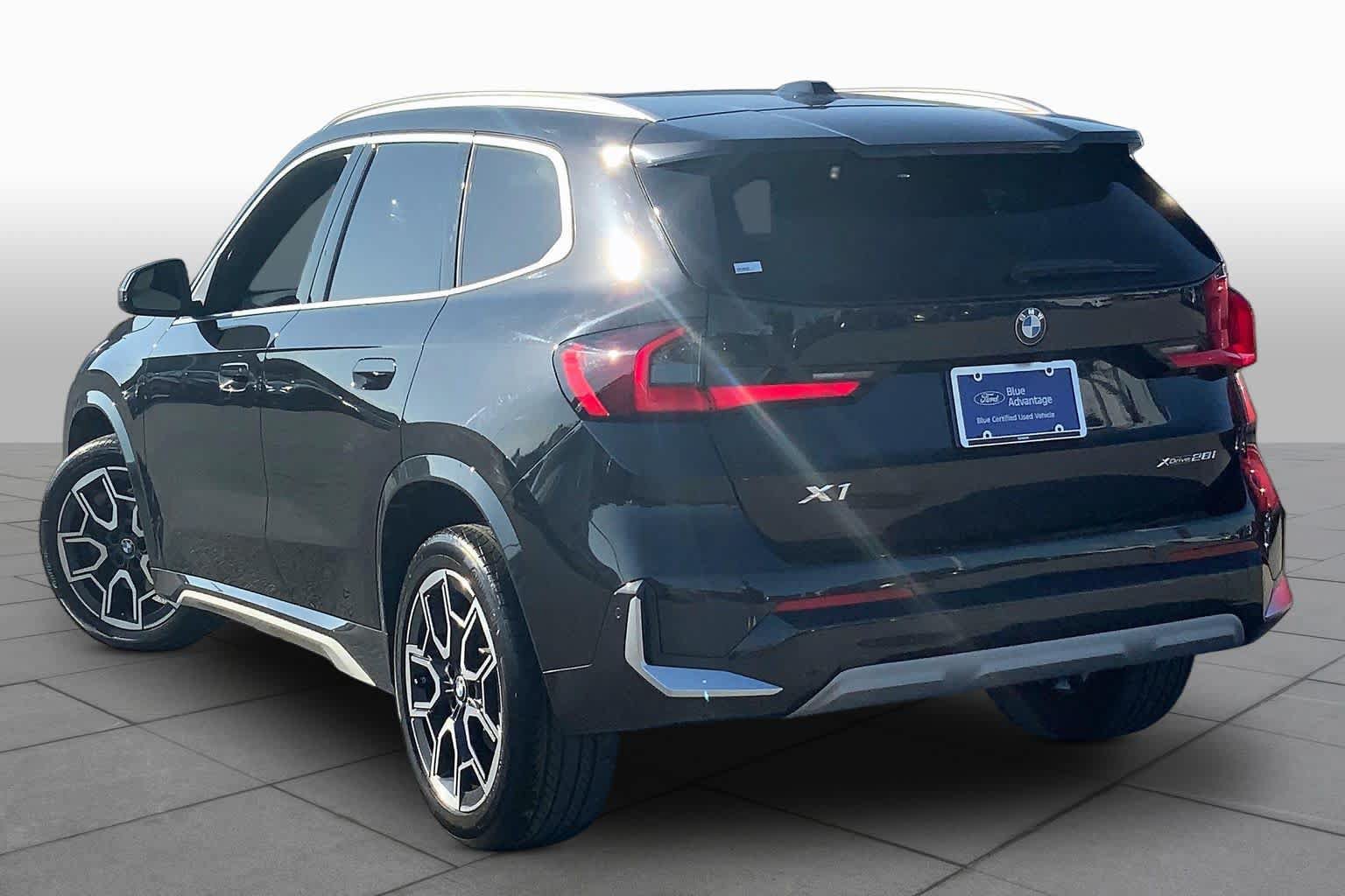 Used 2025 BMW X1 xDrive28i w/ Convenience Package AWD/4WD image 12