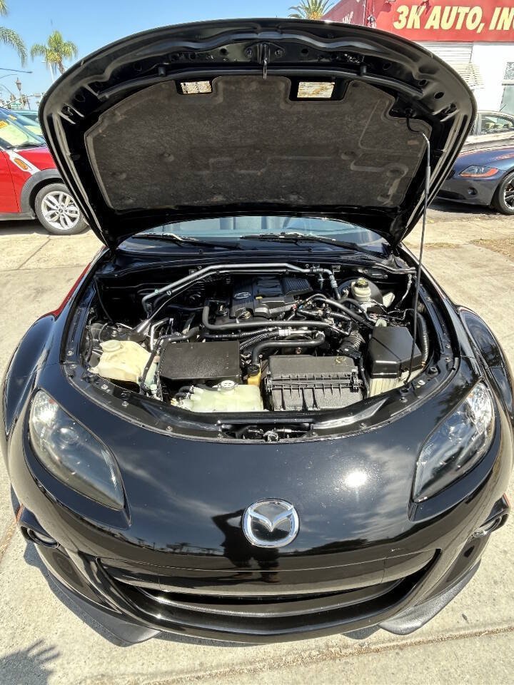 Used 2013 MAZDA MX-5 Miata Club RWD image 23