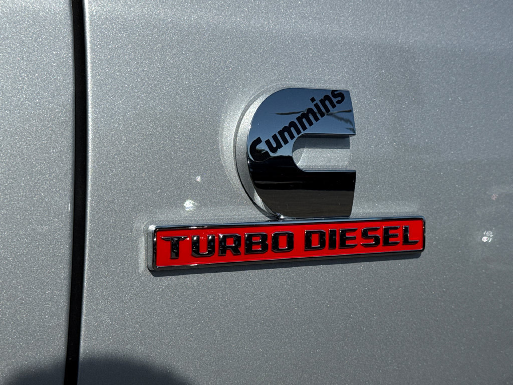 New 2026 RAM 3500 Big Horn AWD/4WD image 8