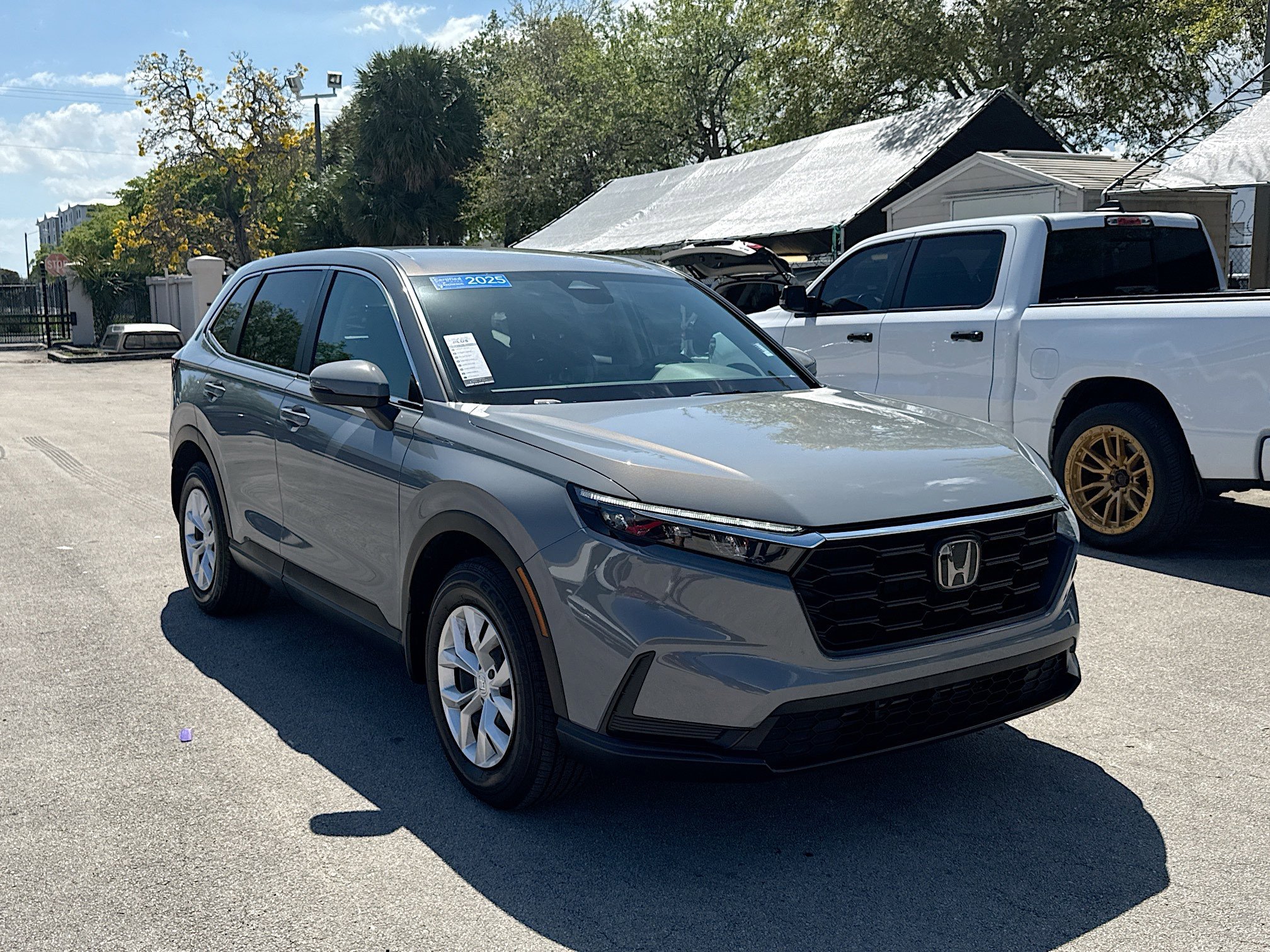 Used 2025 Honda CR-V LX image 1