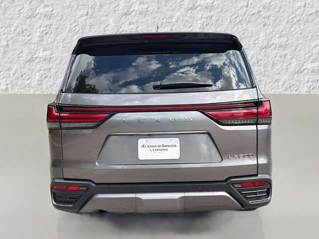 Used 2022 Lexus LX 600 4WD w/ Accessory Package (Z1) image 4