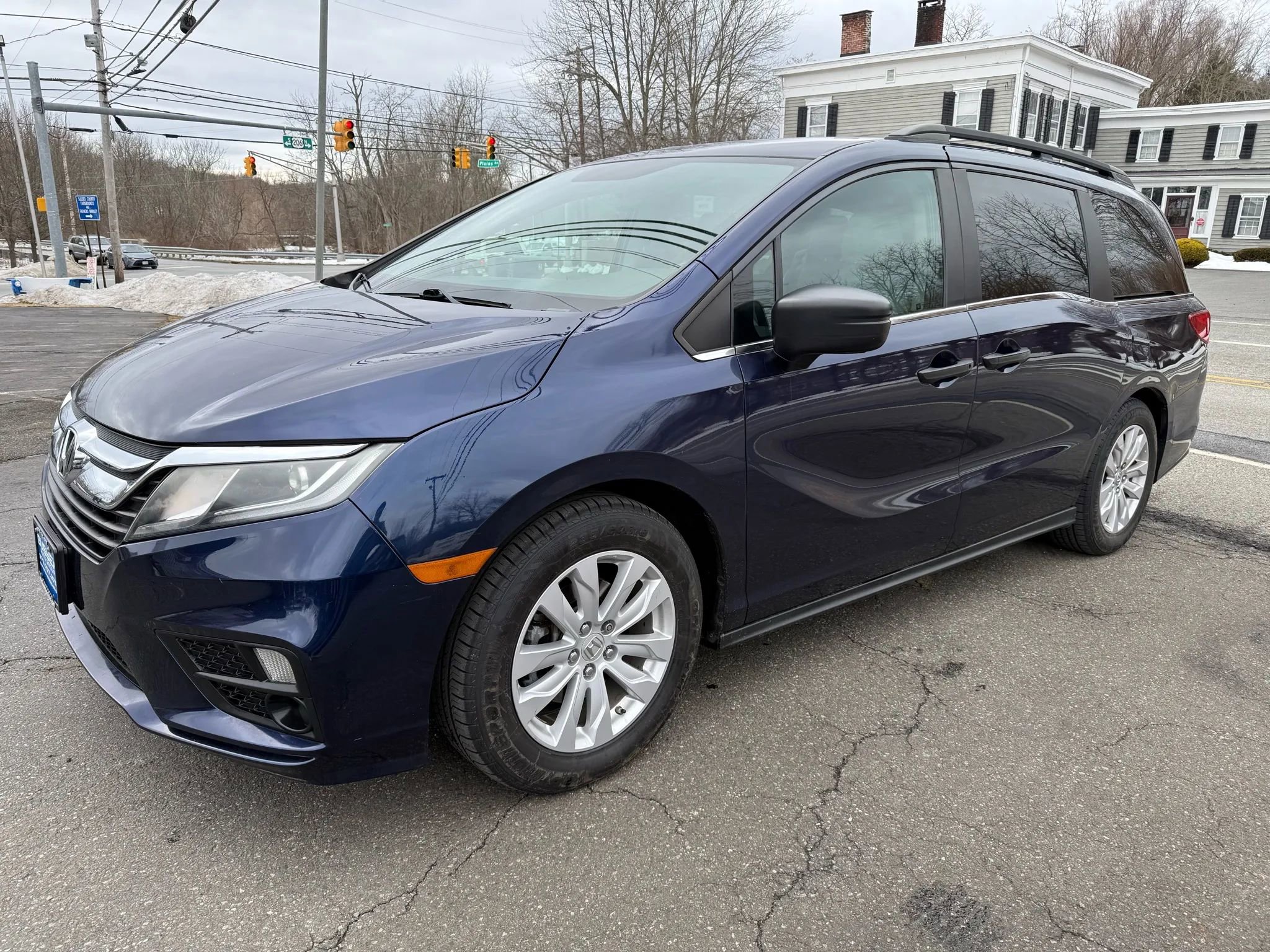 Used 2018 Honda Odyssey LX image 3