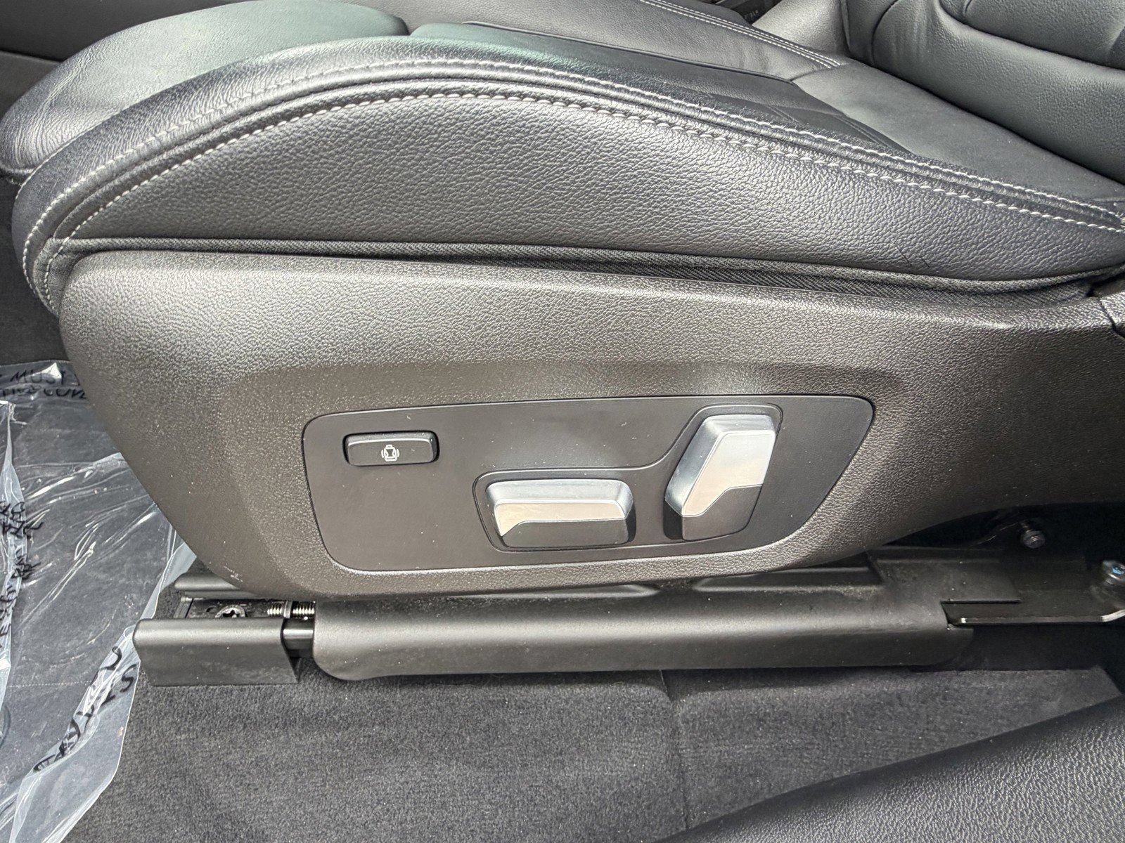 Used 2018 BMW X3 xDrive30i AWD/4WD image 25