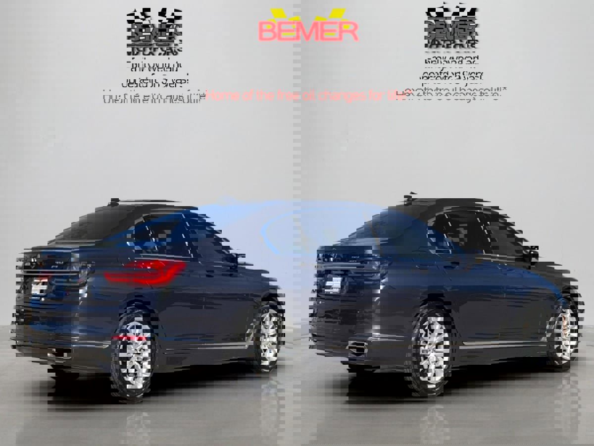 Used 2019 BMW 740i xDrive image 5