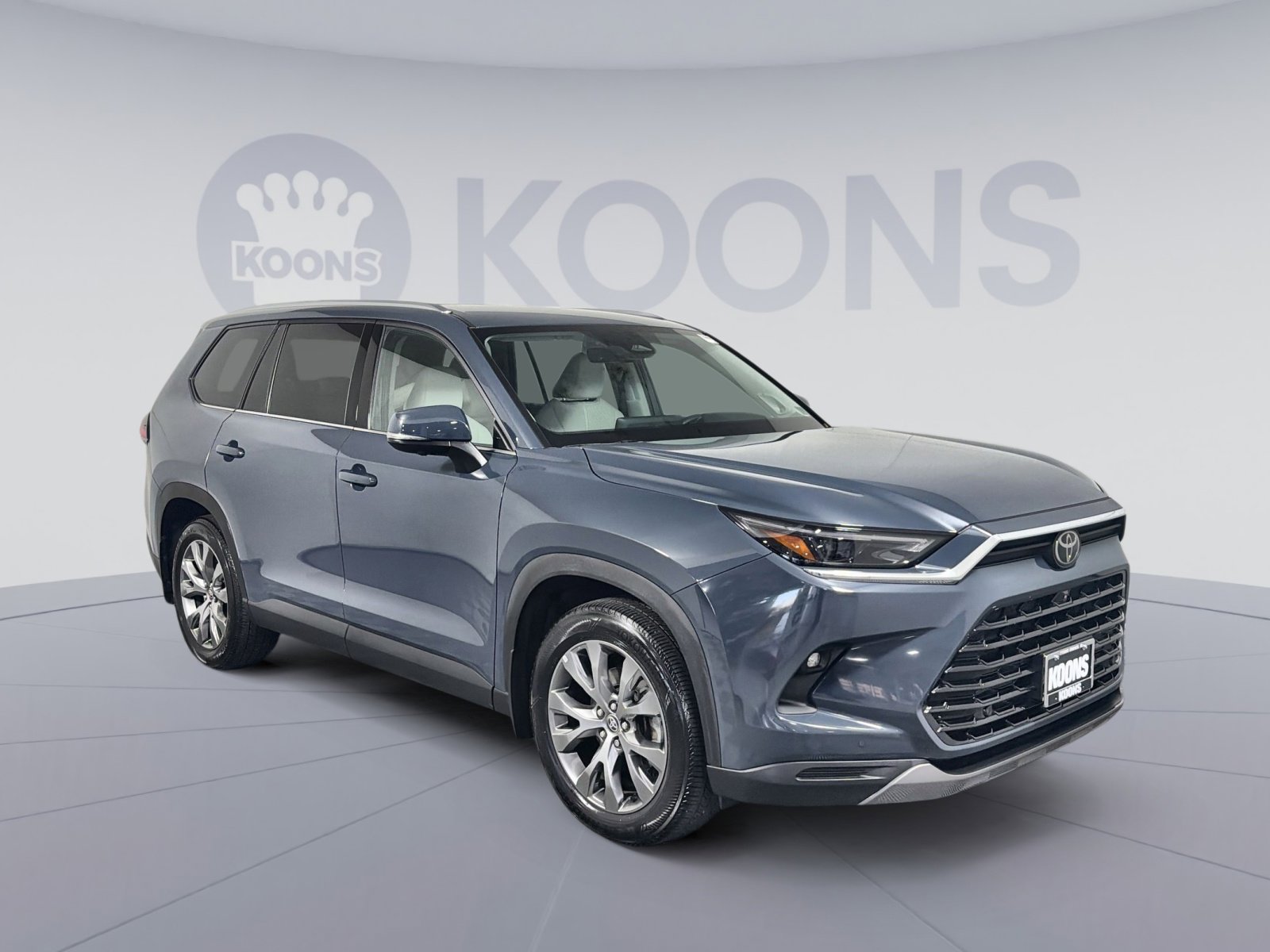 Used 2024 Toyota Grand Highlander XLE image 10