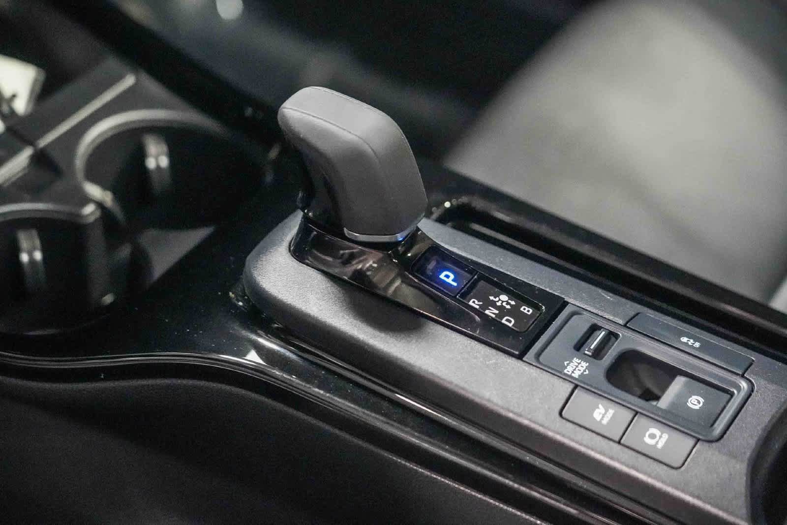 Certified 2024 Toyota Prius XLE FWD image 20