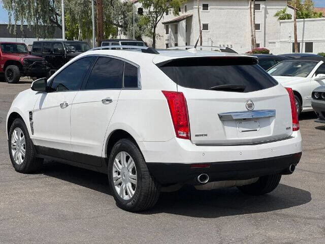 Used 2012 Cadillac SRX Luxury image 6
