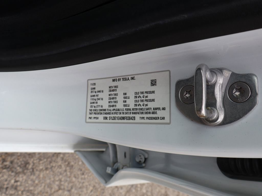 Used 2021 Tesla Model 3 Standard Range Plus RWD image 53