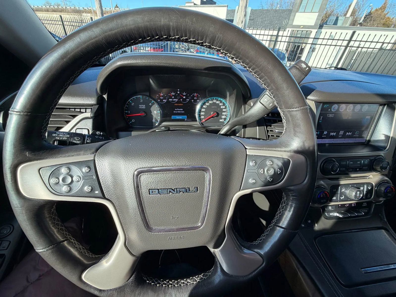 Used 2018 GMC Yukon XL Denali w/ Open Road Package image 31