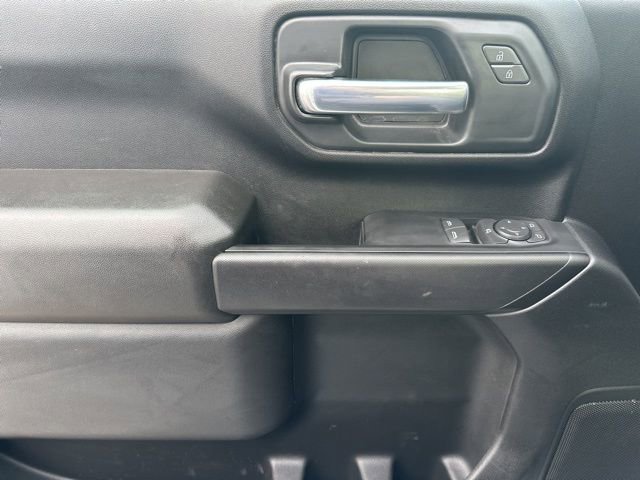 Used 2025 Chevrolet Silverado 2500 W/T w/ WT Convenience Package image 33