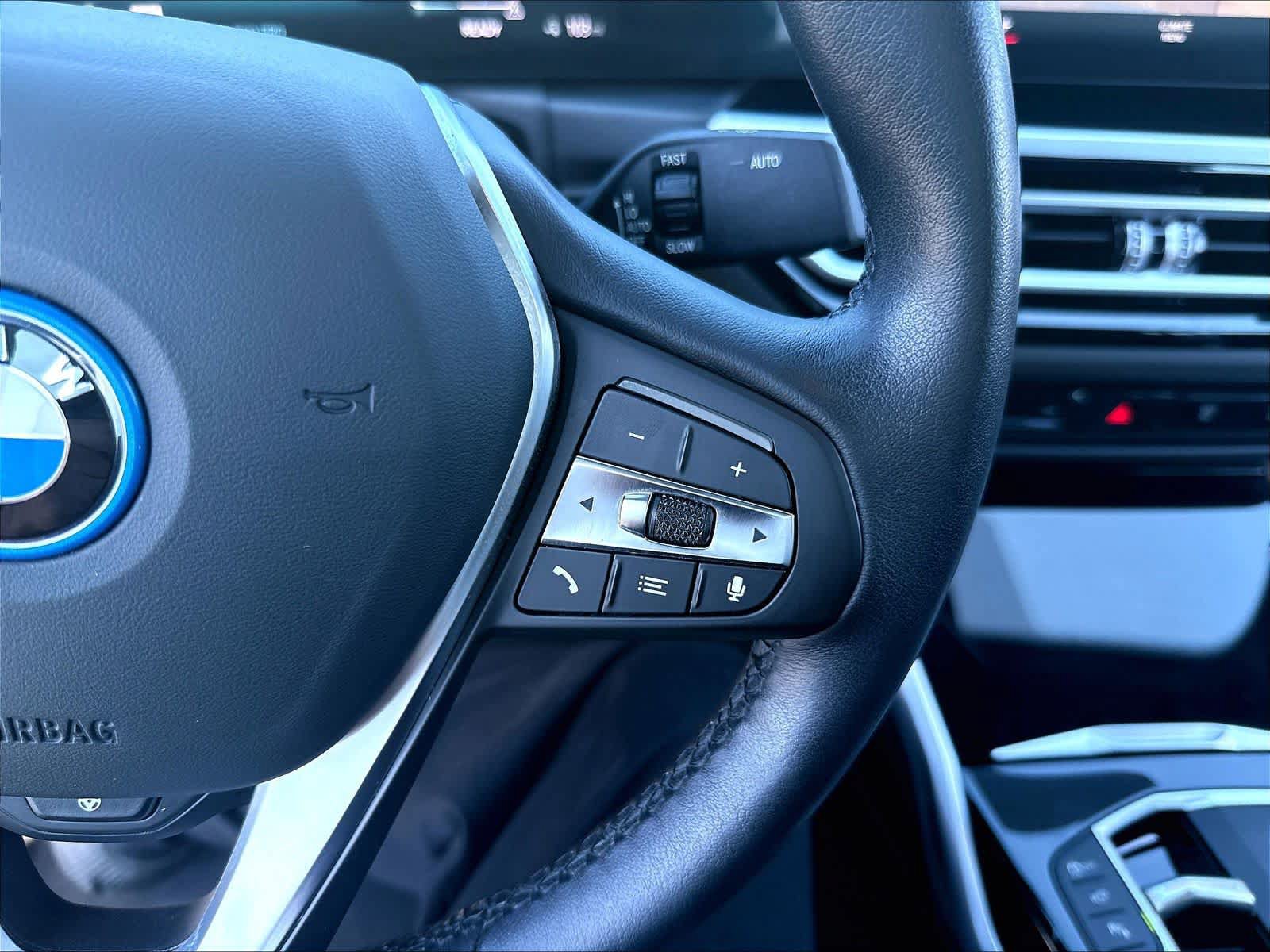 Used 2023 BMW i4 eDrive40 RWD image 14