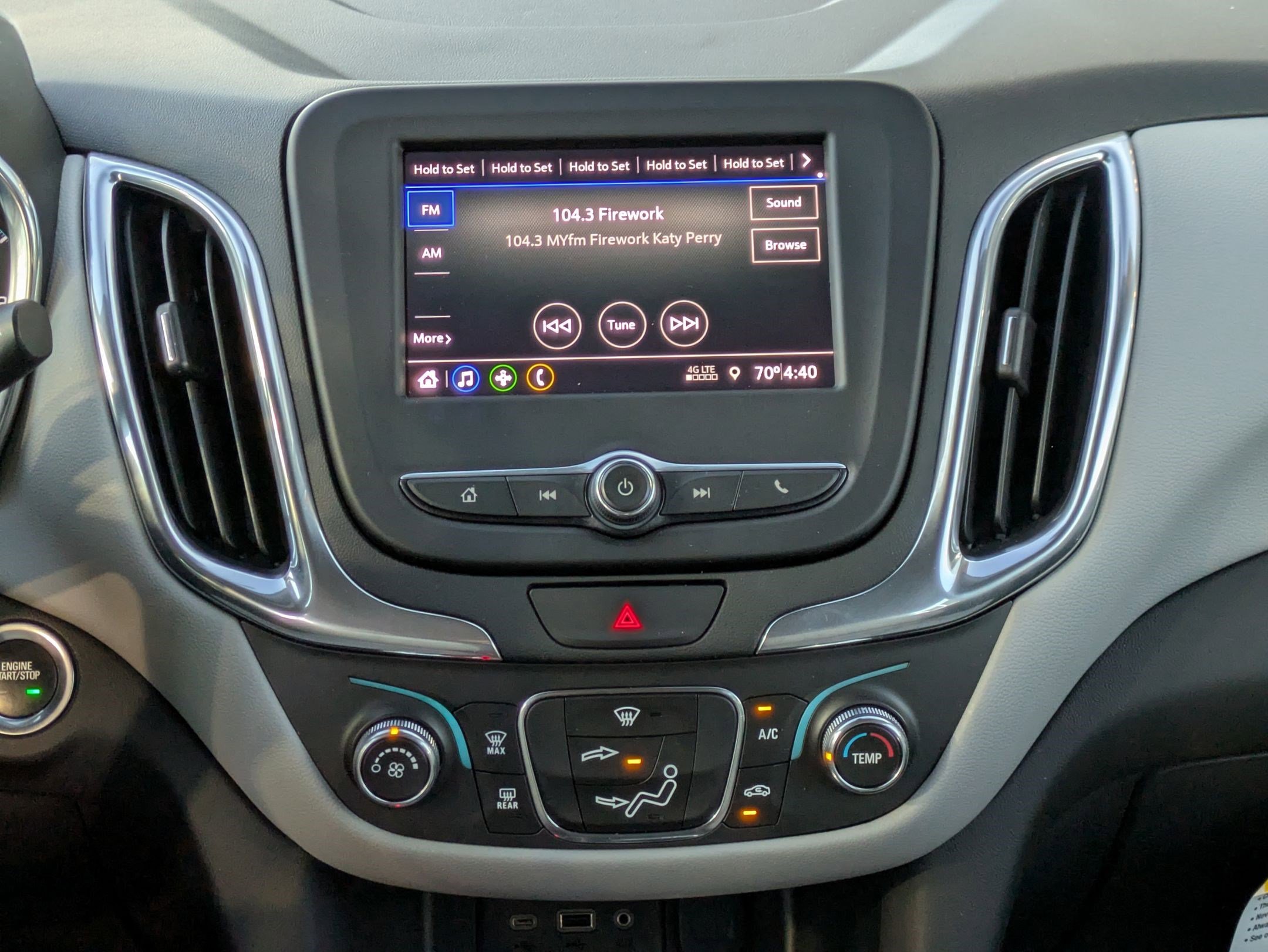 Used 2021 Chevrolet Equinox LS image 18