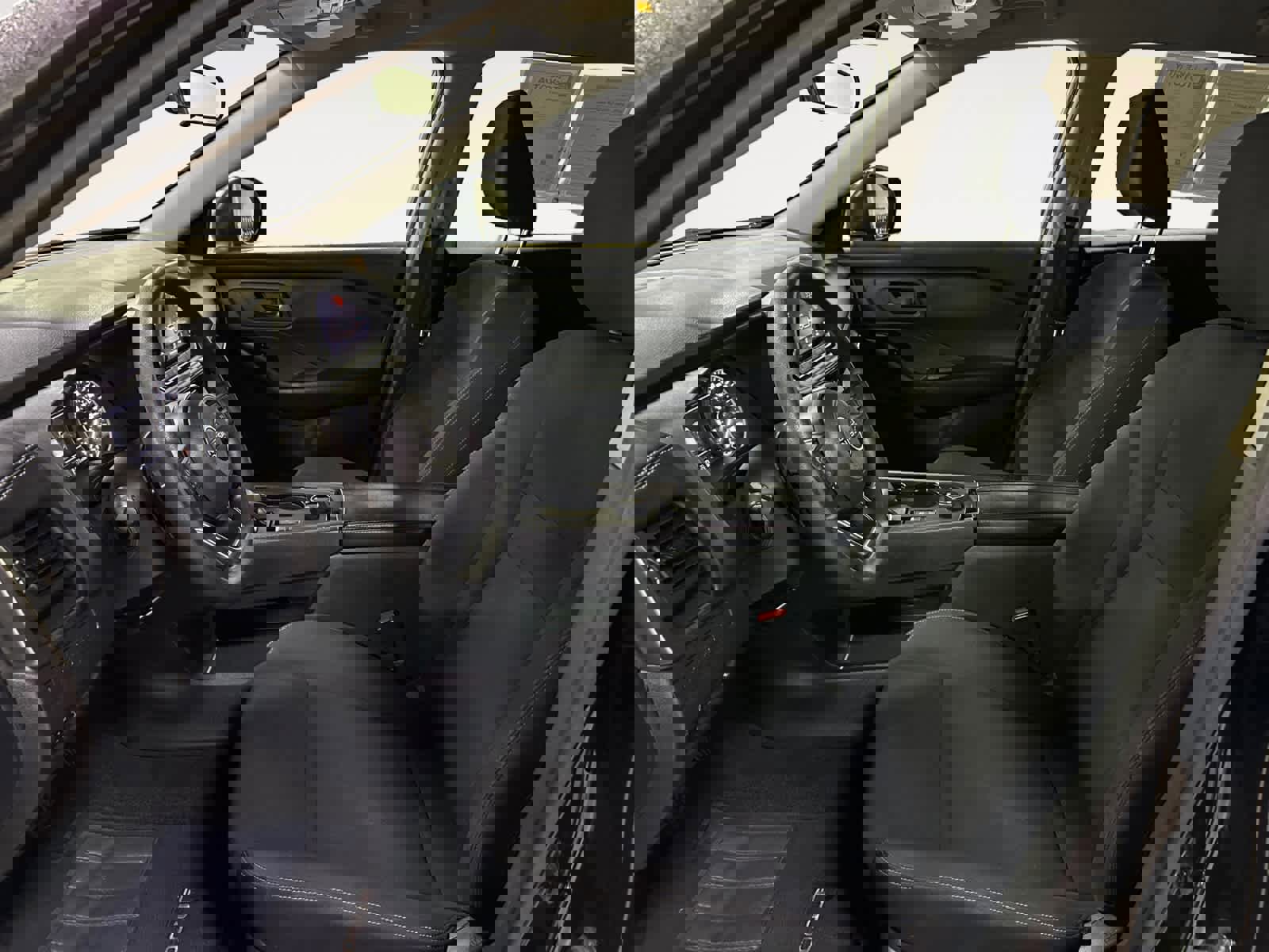 Used 2024 Nissan Rogue S image 13