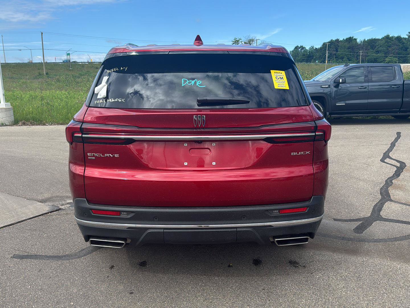 Used 2026 Buick Enclave Preferred AWD/4WD image 4