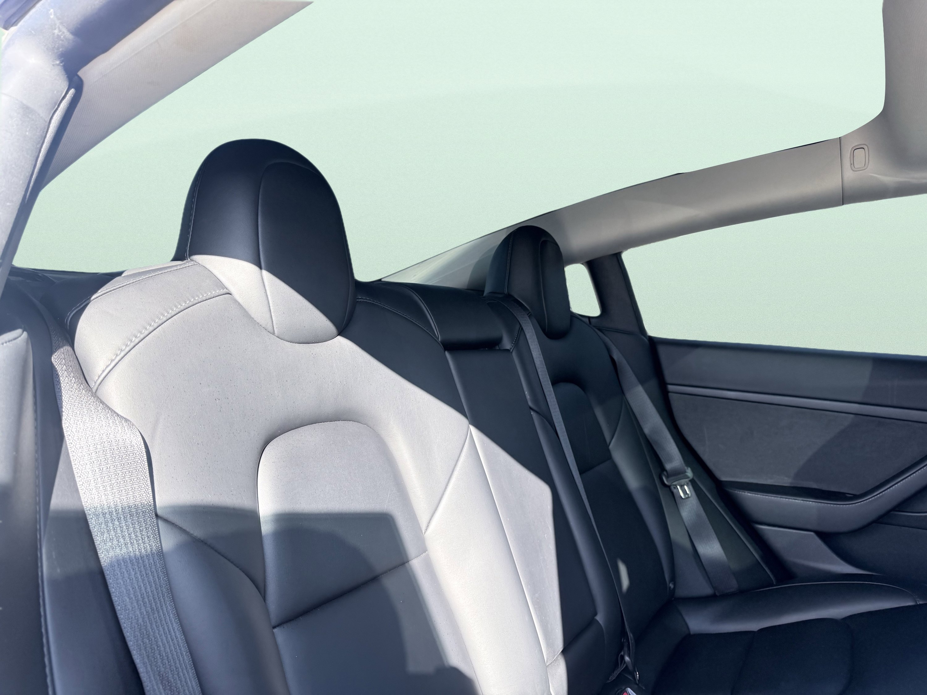 Used 2022 Tesla Model 3 Long Range image 43