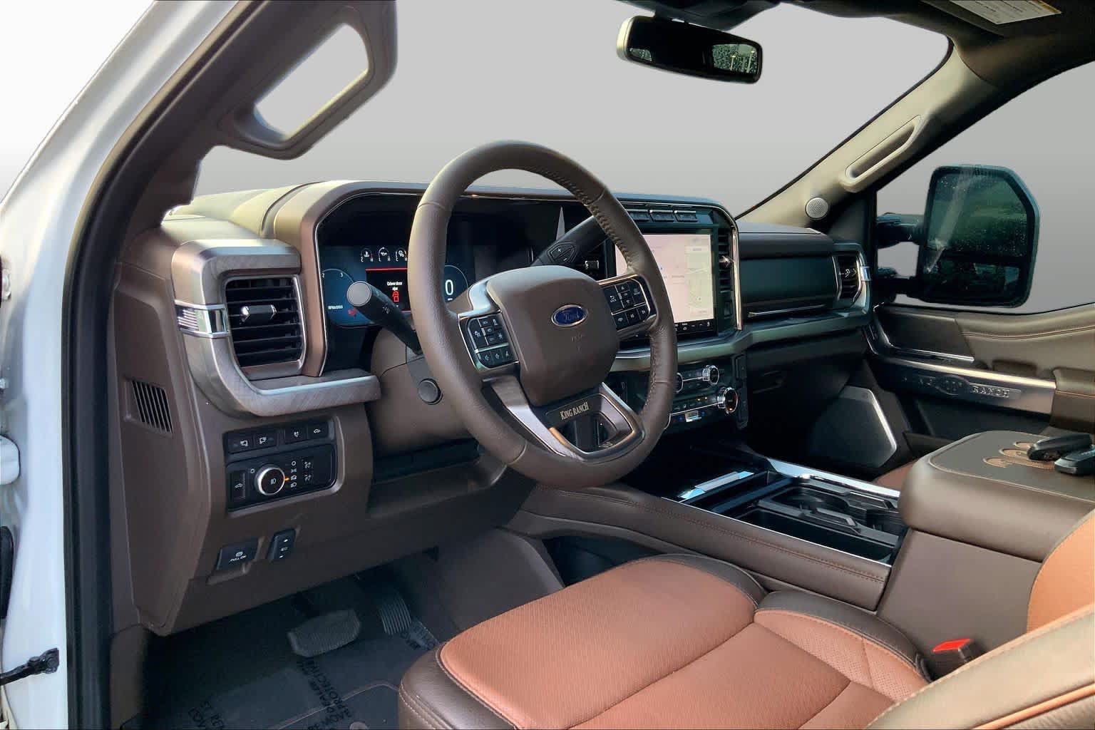 Used 2023 Ford F350 King Ranch w/ Chrome Package AWD/4WD image 17