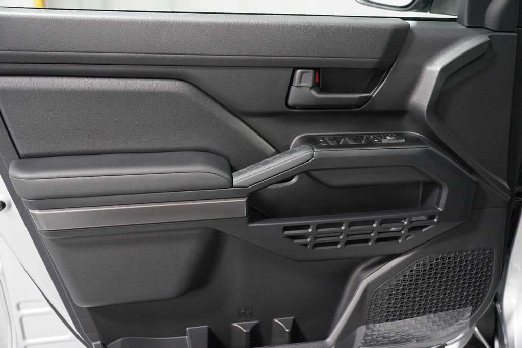 New 2026 Toyota 4Runner SR5 image 31