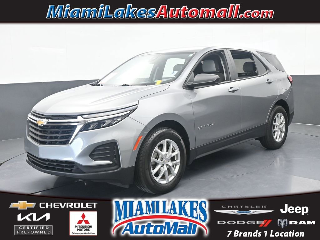 Used 2023 Chevrolet Equinox LS FWD image 1