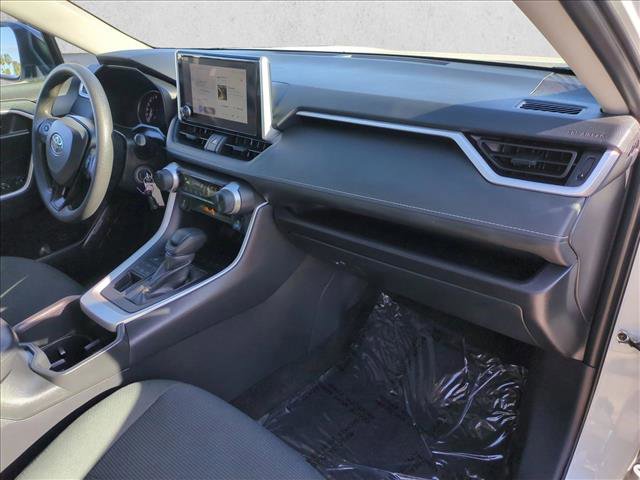 Used 2025 Toyota RAV4 LE image 21