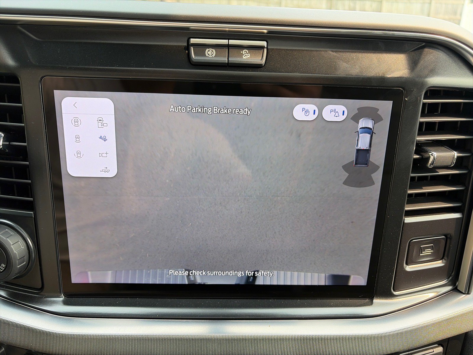 New 2026 Ford F250 Platinum AWD/4WD image 32
