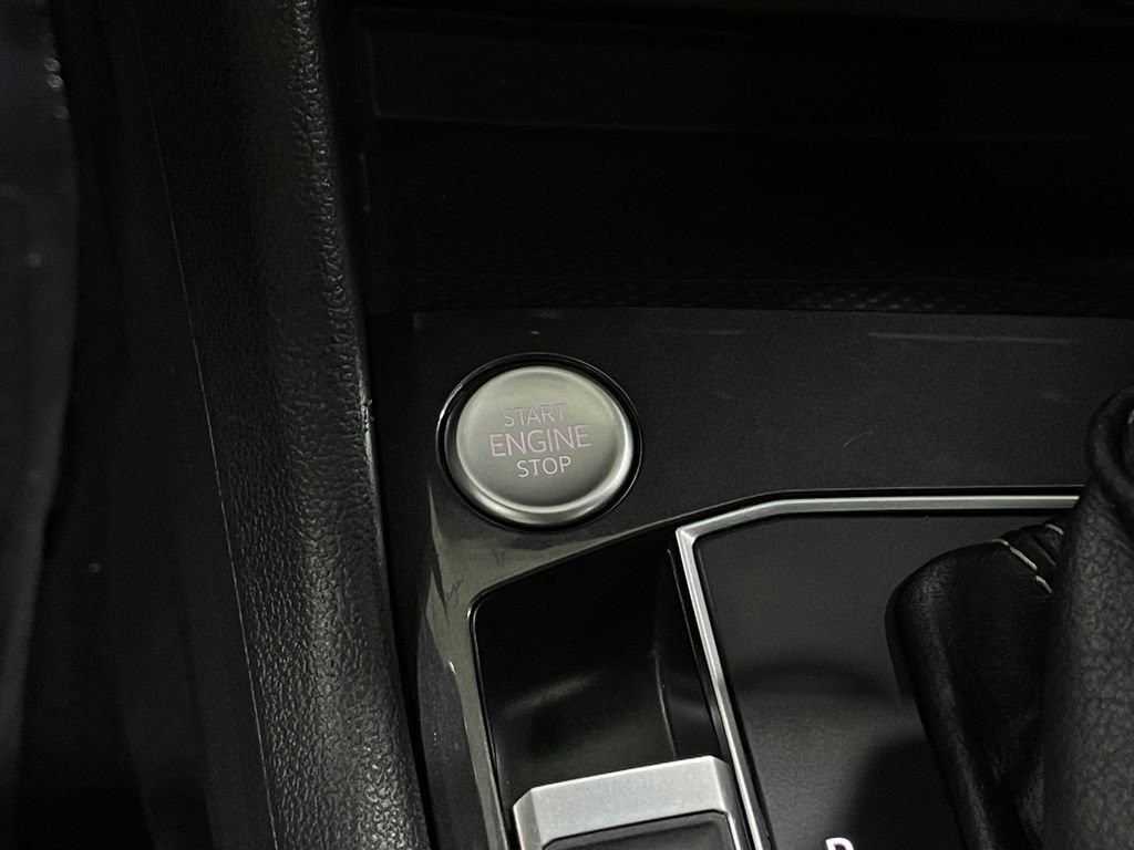 Used 2021 Volkswagen Tiguan S image 20