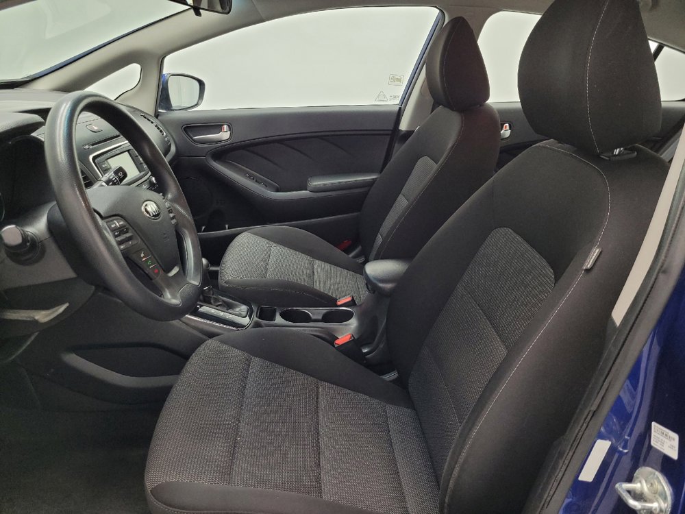 Used 2018 Kia Forte LX w/ LX Rear Camera Package image 17