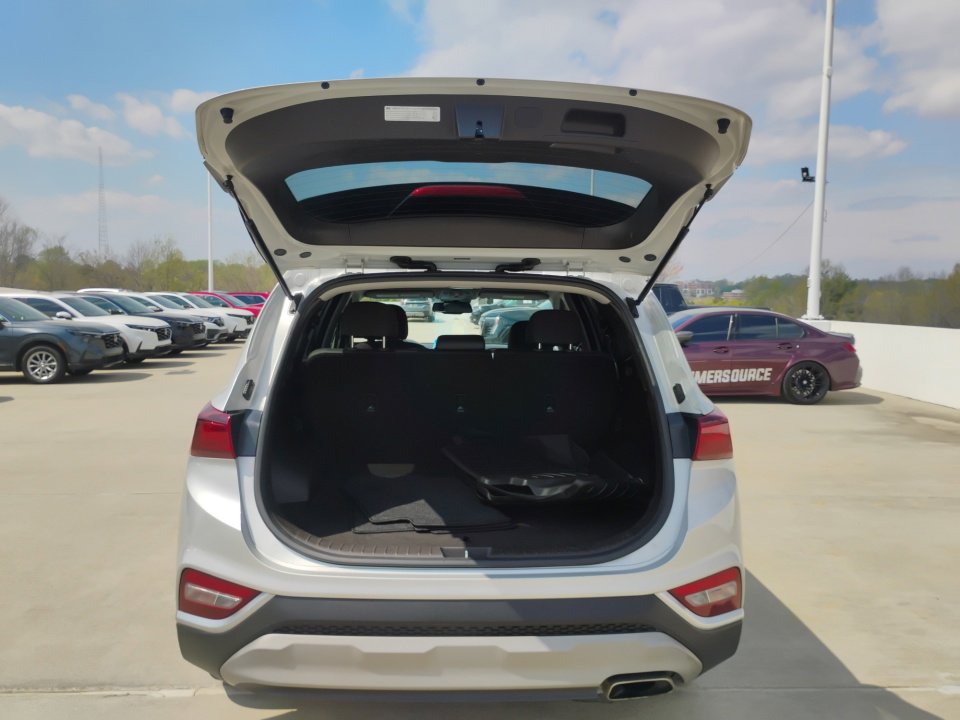Used 2019 Hyundai Santa Fe SEL image 18