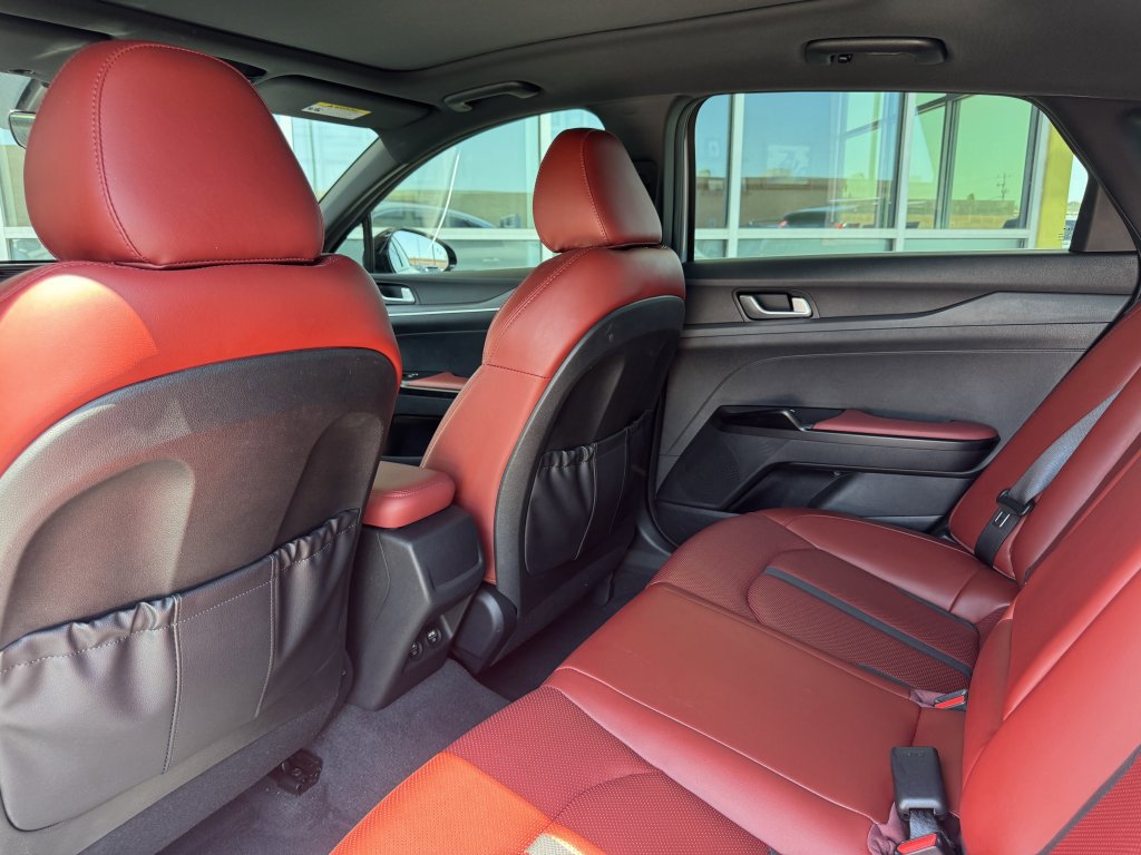 Used 2024 Kia K5 GT-Line image 35