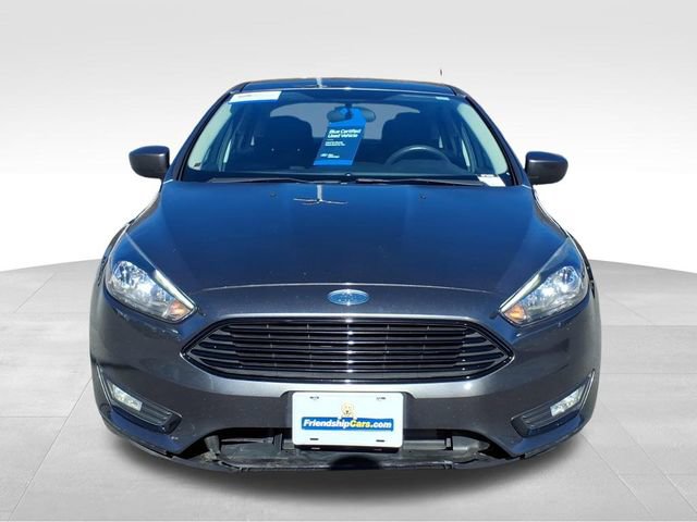 Certified 2018 Ford Focus SE w/ SE Appearance Package image 11