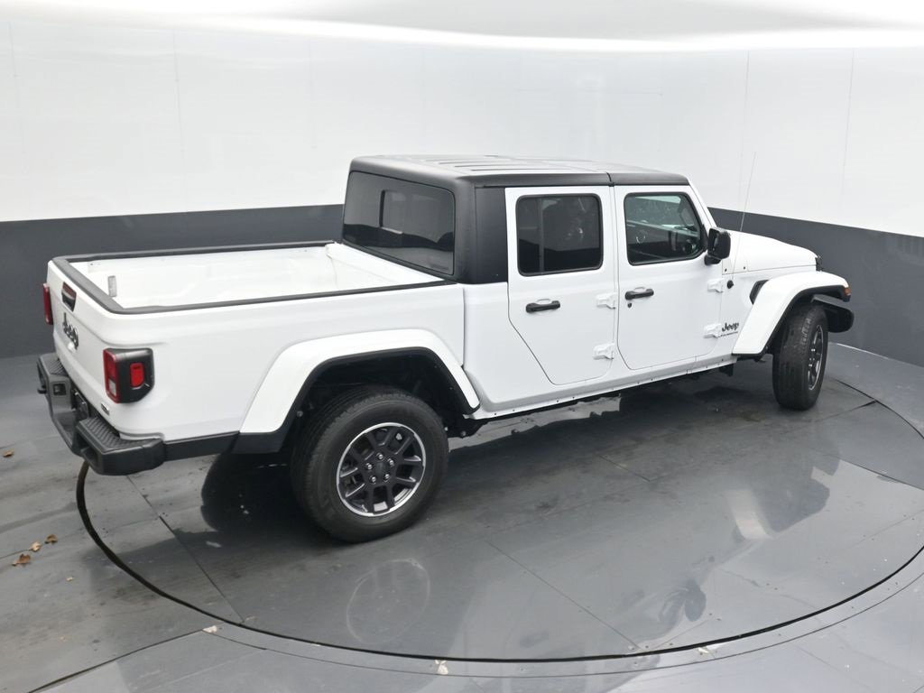 Certified 2023 Jeep Gladiator Overland image 41